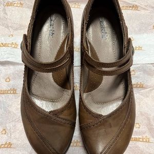 Earth Jasper 6 D Bark Brown Leather Mary Jane 1" Low Heel Women Shoes